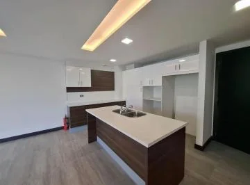 Departamento de Venta 156 m² 3 Habitaciones Sala de Estar Sector González Suárez — imagen 3