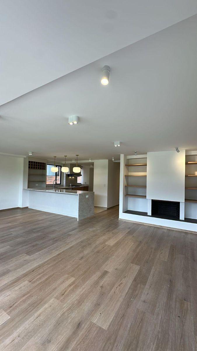Departamento Remodelado en Venta 105 m², 2 Dorm., Parqueadero, Bodega Excelente Zona — imagen 9
