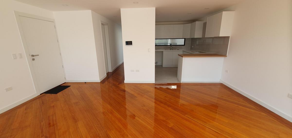 Se Vende Departamento Dentro de La Urbanización El Condado. Provincia de Pichincha — imagen 8