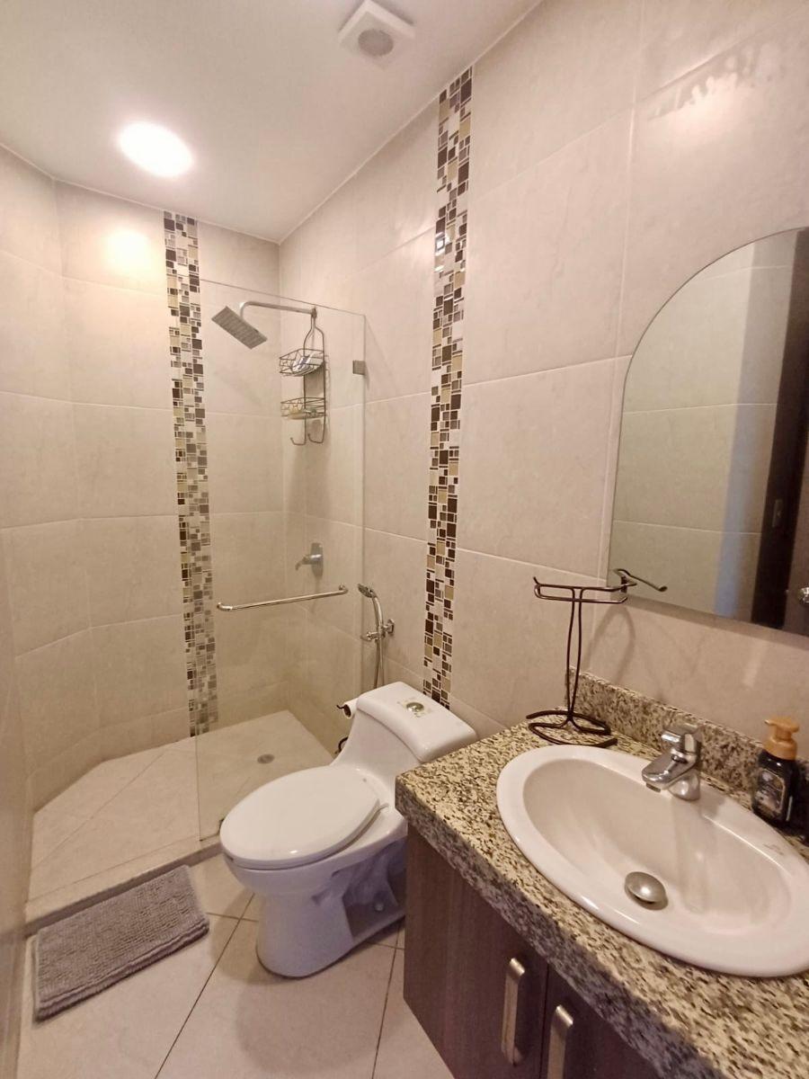 6576.san Bernardo 2 - Samborondon Km².5 Vendo Hermoso Departamento Pb, 2 Dorm $190.000, Guayas — imagen 4