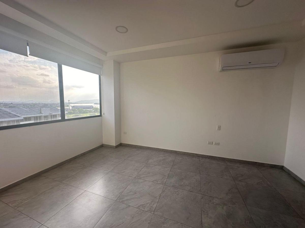 Alquiler/venta Departamento de 3 Habitaciones Urb San Sebastian Samborondon (Jp), Guayas — imagen 5