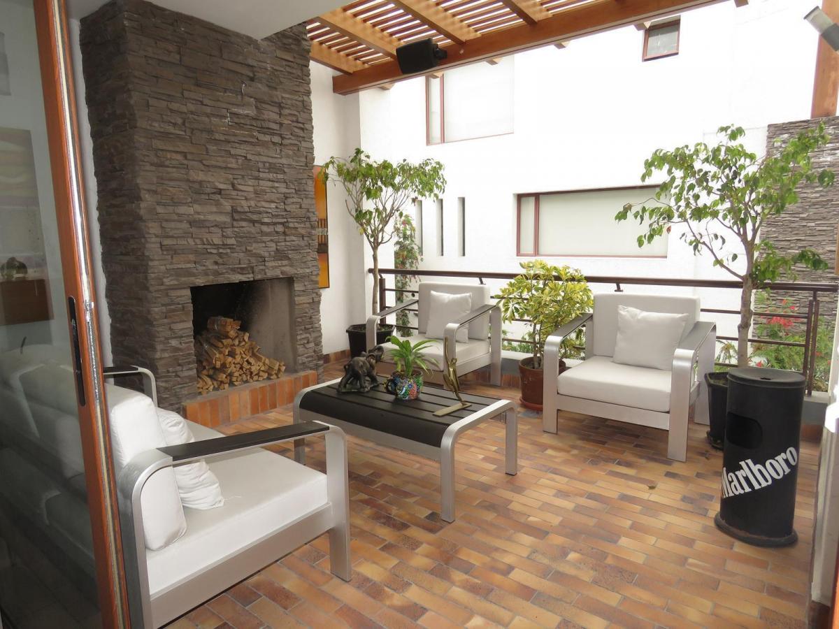 Casa de Venta en San Juan de Cumbaya - Quito — imagen 6