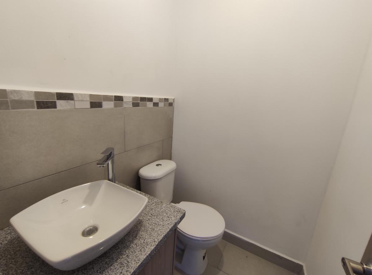 Venta Departamento 3 Dorm. en Pusuqui — imagen 8