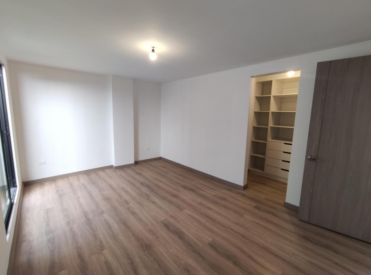 Venta Departamento 3 Dorm. en Pusuqui — imagen 6