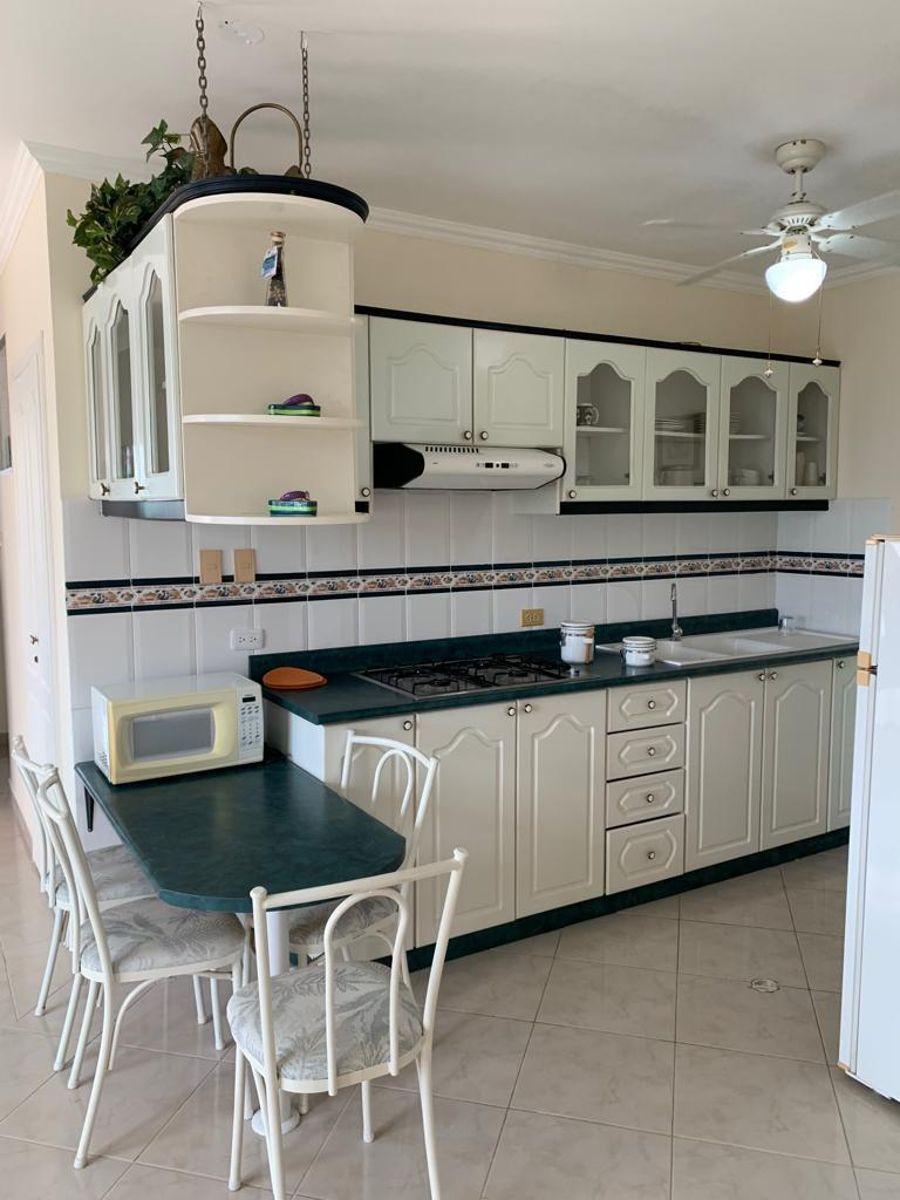 Departamento en Venta Completamente Amoblado en Tonsupa — imagen 8