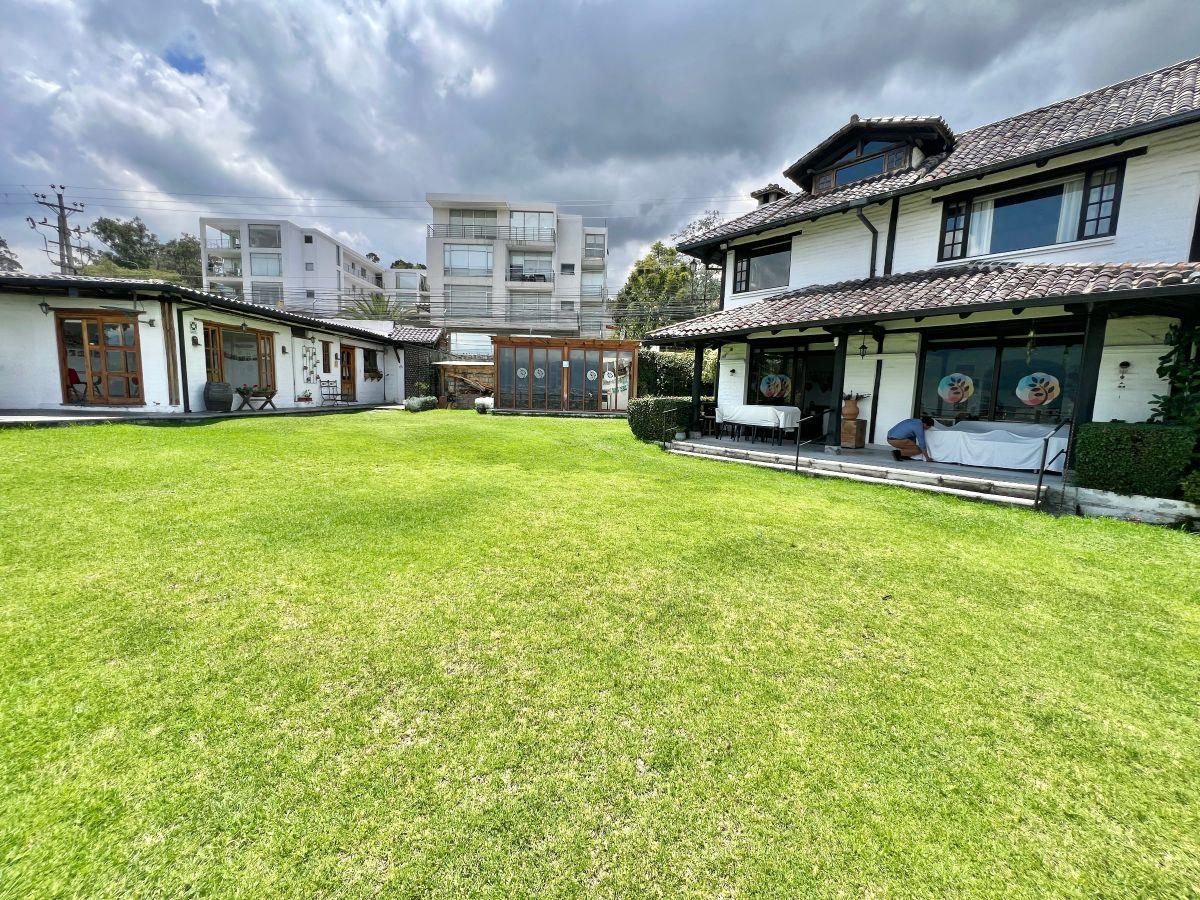 Casa Comercial con Terreno en Cumbayá 901 m² — imagen 6