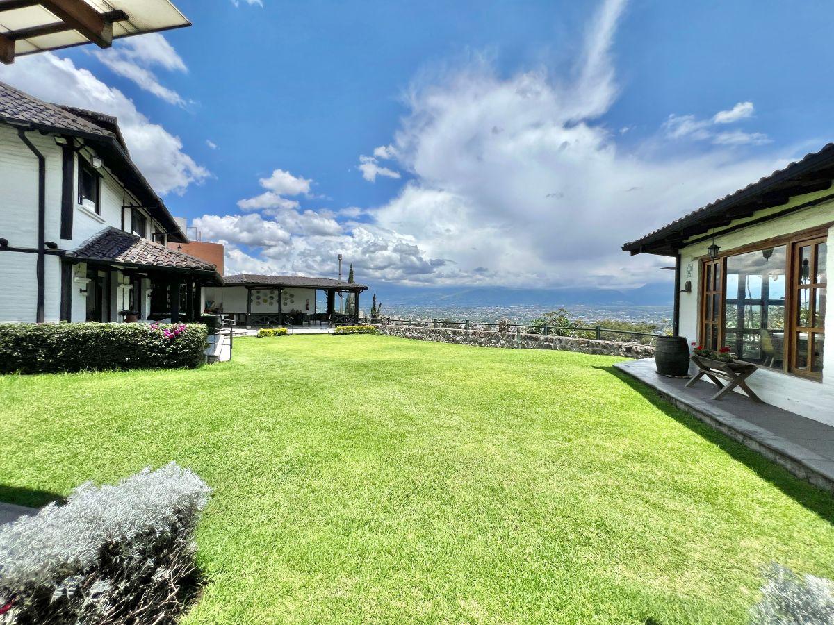 Casa Comercial con Terreno en Cumbayá 901 m² — imagen 5