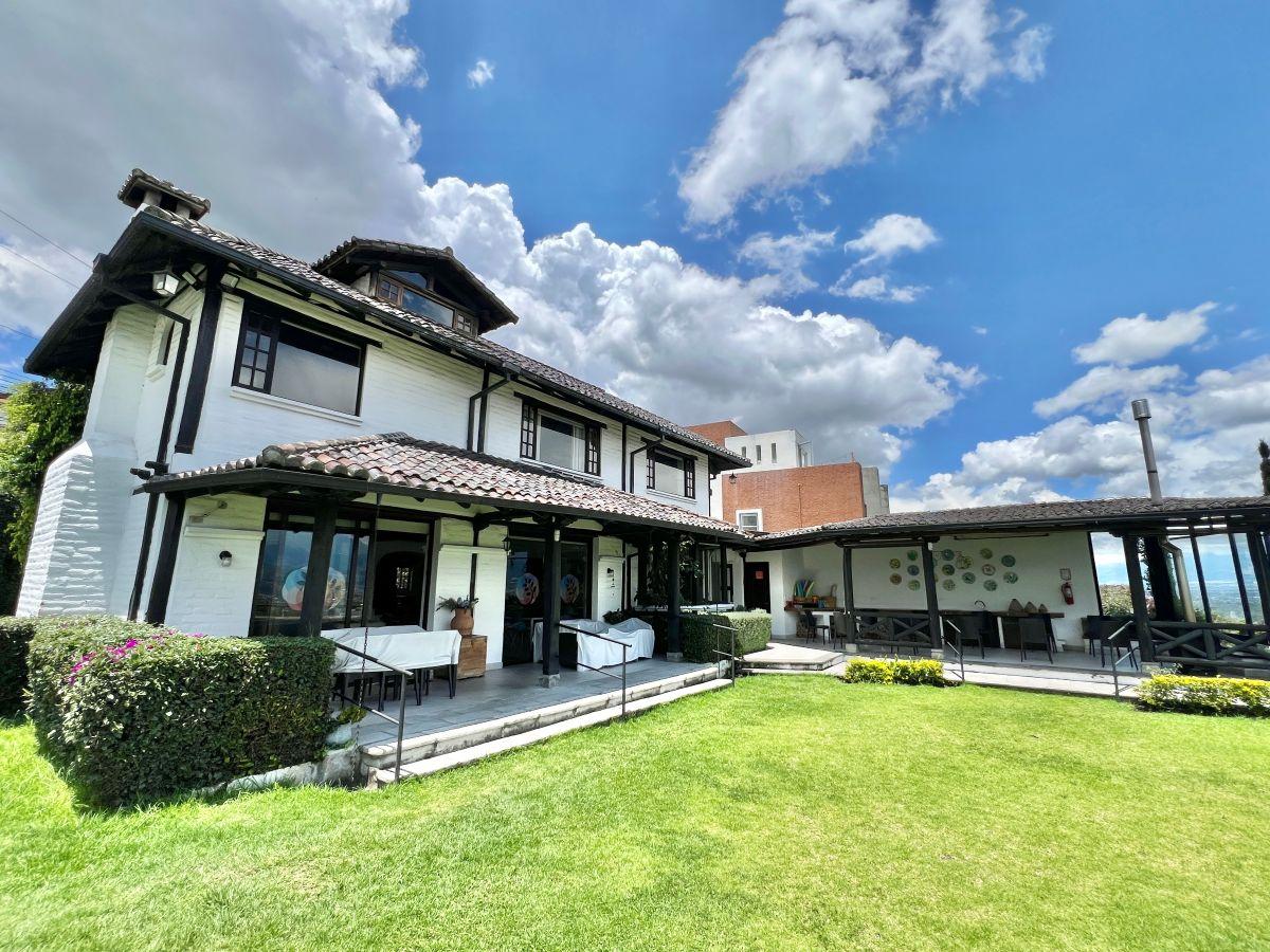 Casa Comercial con Terreno en Cumbayá 901 m² — imagen 4