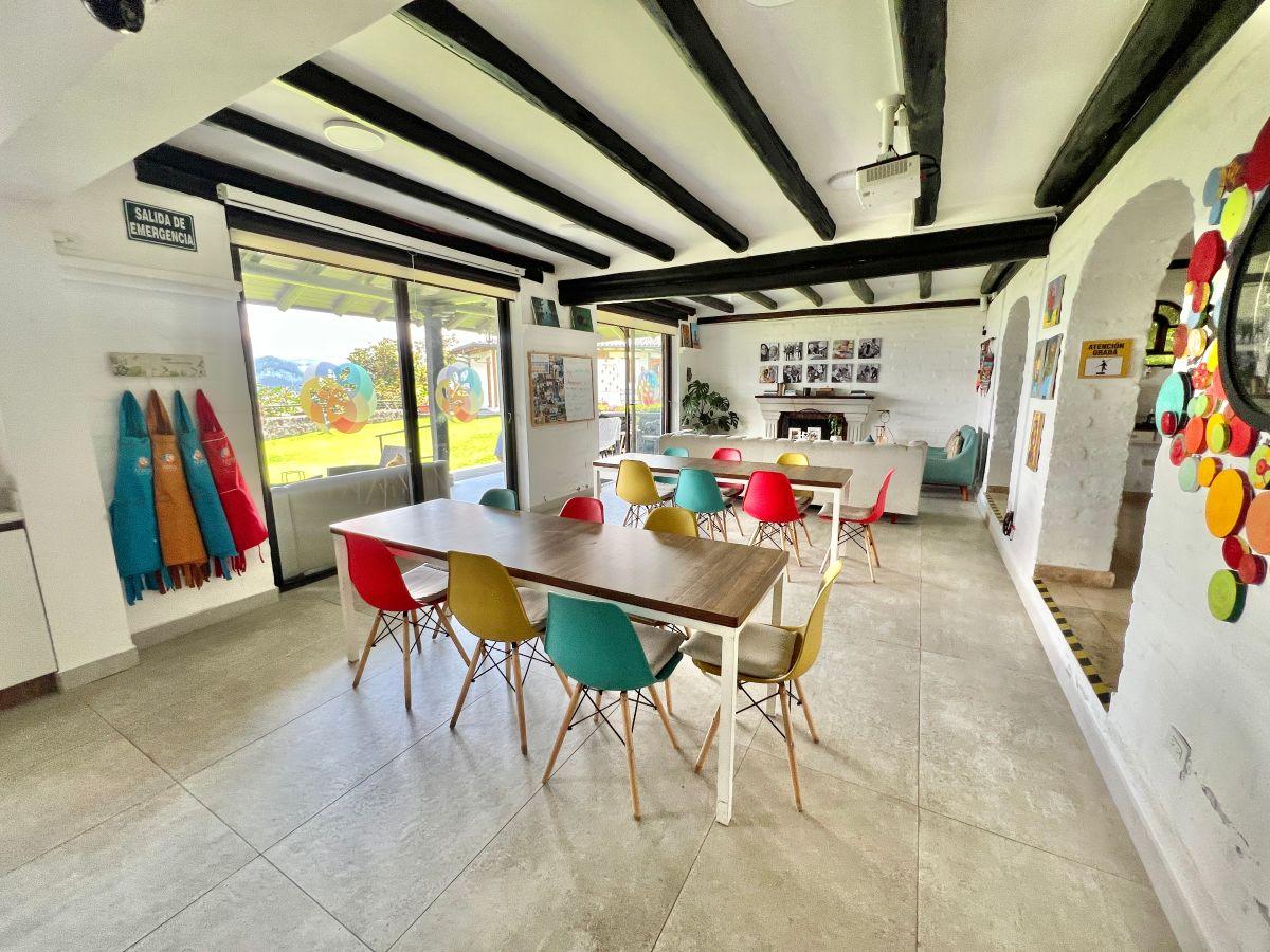 Casa Comercial con Terreno en Cumbayá 901 m² — imagen 3