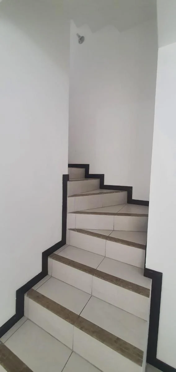 Vendo - Bonita Casa Dentro de Conjunto - La Armenia — imagen 8