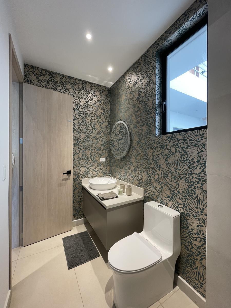 Scc. Venta Suite con Terraza Exclusiva en Cumbayá, Cerca de Todo — imagen 8