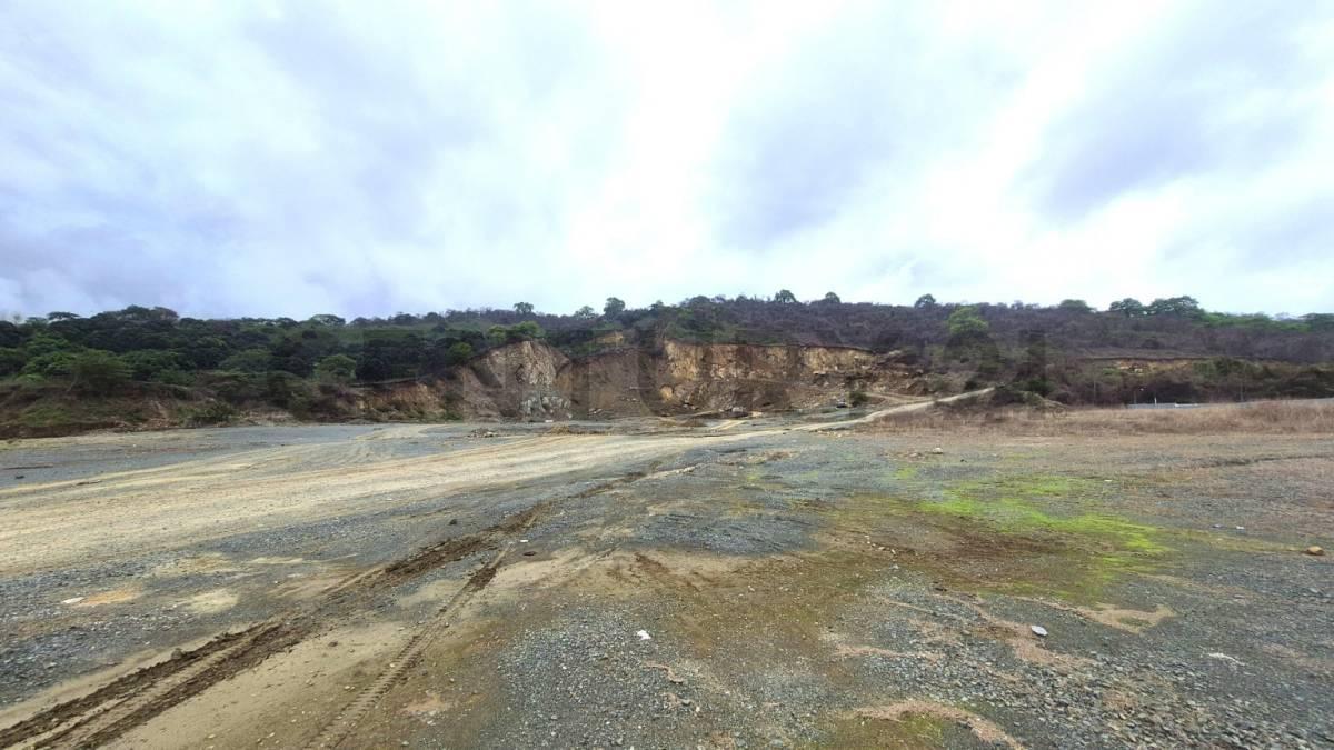 Venta de Macrolotes Industriales Planos y Cantera en Petrillo – Nobol J. Zav, Guayas — imagen 10