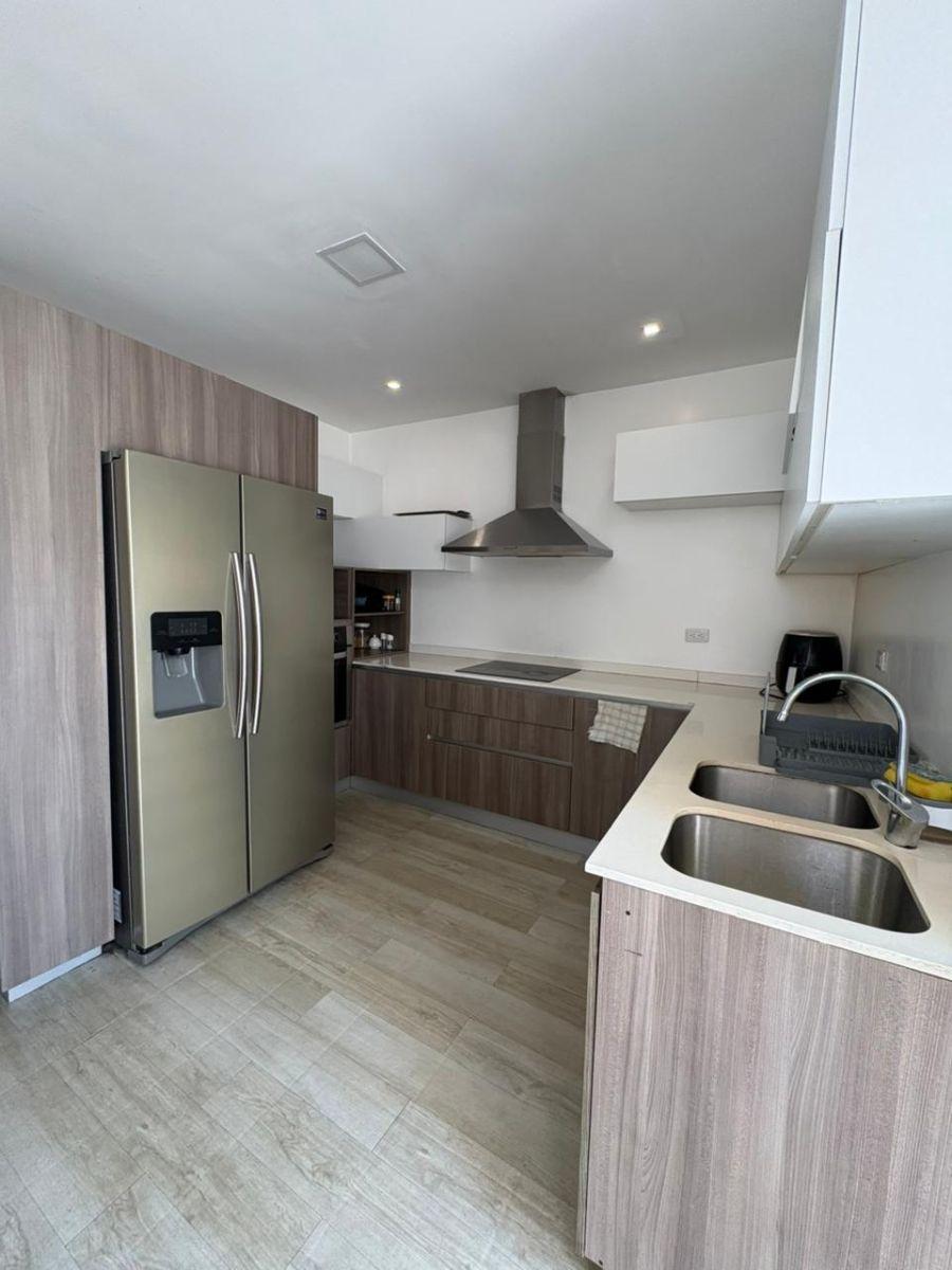 Samborondón Km 4 Linda Casa en Venta, Guayas — imagen 5