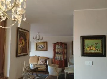 Vendo Departamento de 3 Dorm. Sector González Suarez — imagen 4