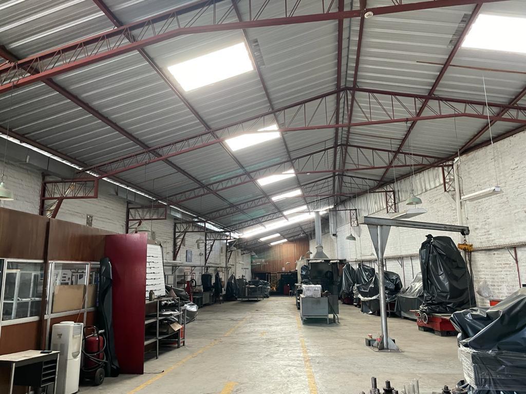 Mv - en Renta o Venta Terreno con Galpones, 5126 m² y 1366,94 m² de Construccion, Puembo — imagen 4