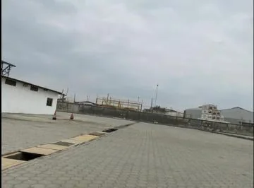 Terreno Ideal Para Guardar Contenedores en Alquiler en Via Daule, Guayas — imagen 4