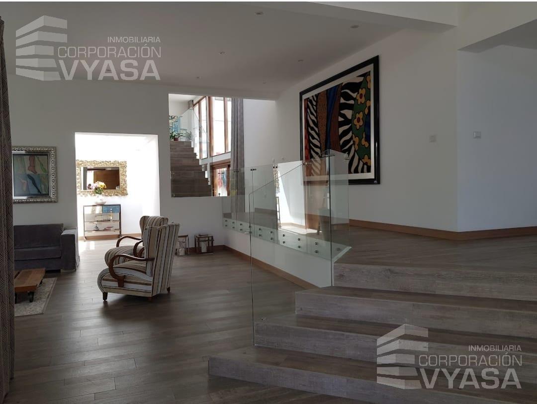 Tumbaco - La Viña, Hermosa Casa Dentro de Urb. en Venta de 500 m² — imagen 10