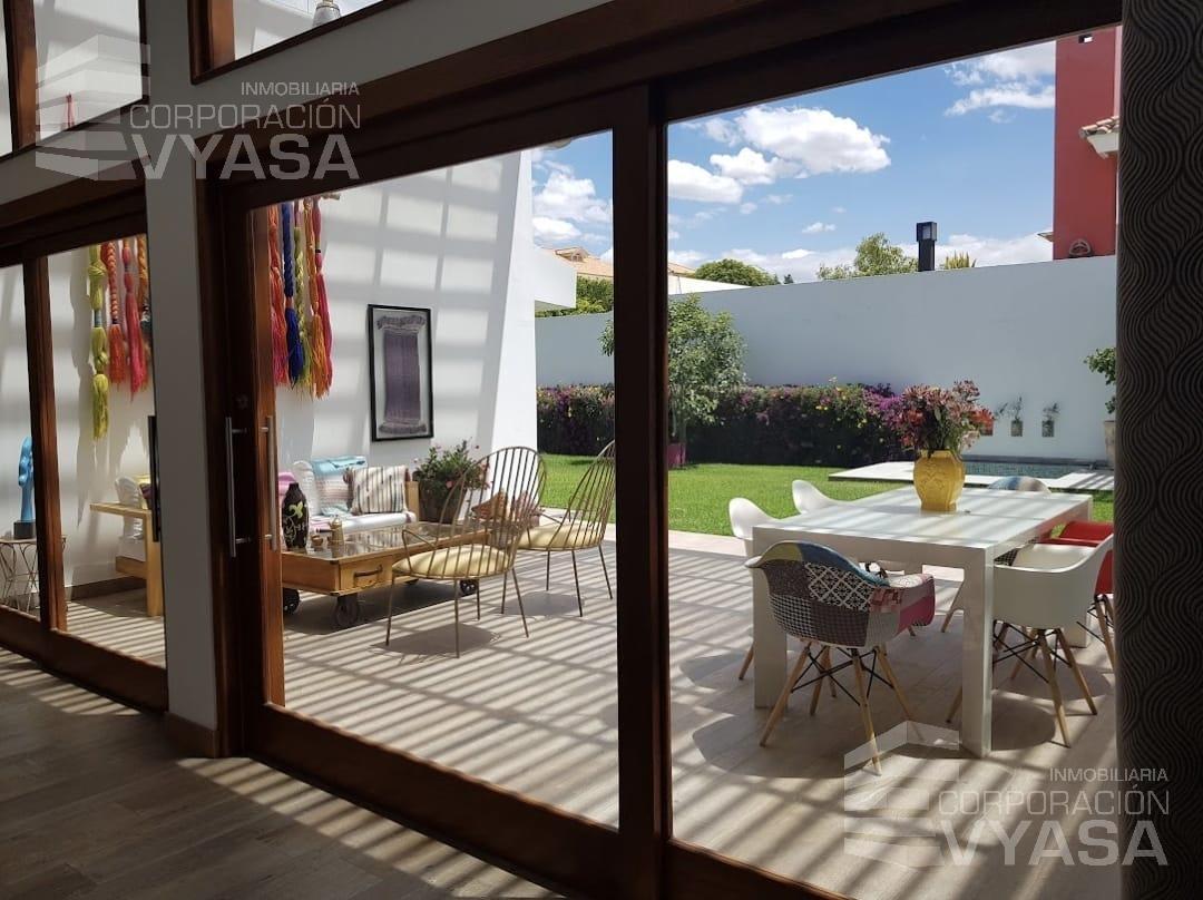 Tumbaco - La Viña, Hermosa Casa Dentro de Urb. en Venta de 500 m² — imagen 3