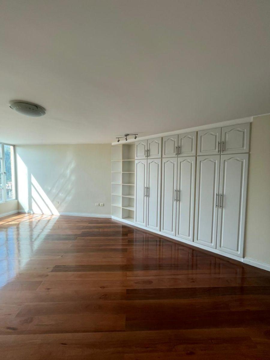 Venta Departamento Dos Dorm. La Coruña 125 m 1 Parqueadero 1 Bodega La Floresta Catolica — imagen 3