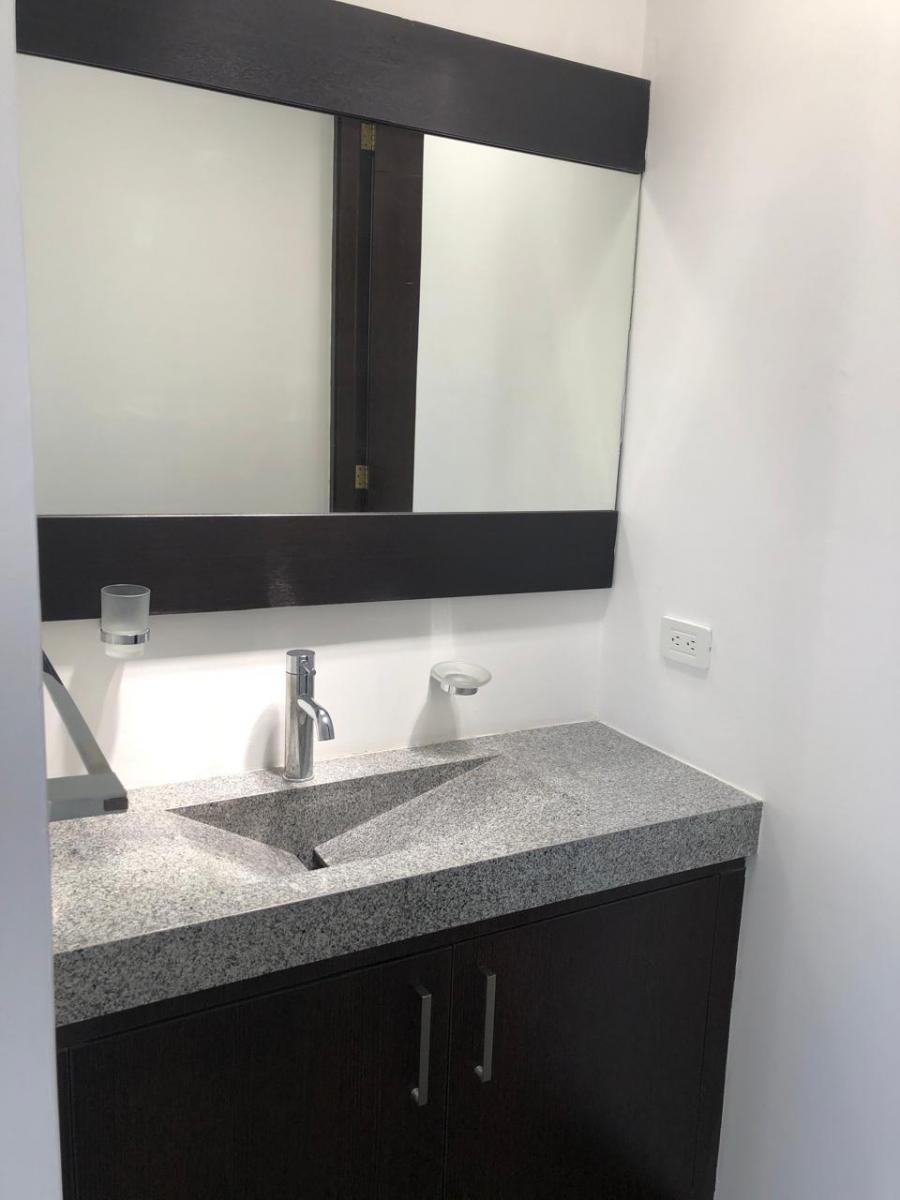 Vendo Depto 2 Dorm. Duplex Cumbaya — imagen 6
