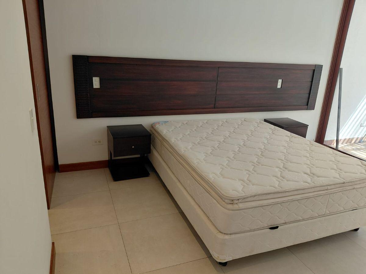 Vendo Departamento 163 m Amoblado Moderno Cumbaya 2 Dorm. Provincia de Pichincha — imagen 2