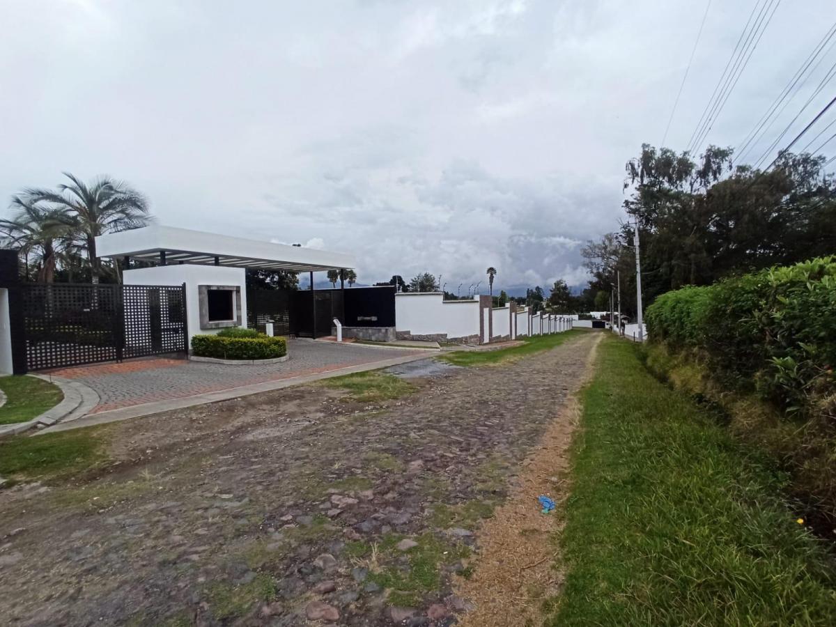 Terreno en Puembo en Urbanización Exclusiva — imagen 10
