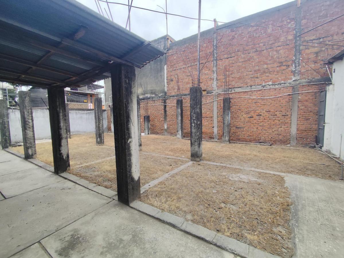 Venta de Terreno con Construcción en Duran, Calle Principal Ands, Guayas — imagen 10
