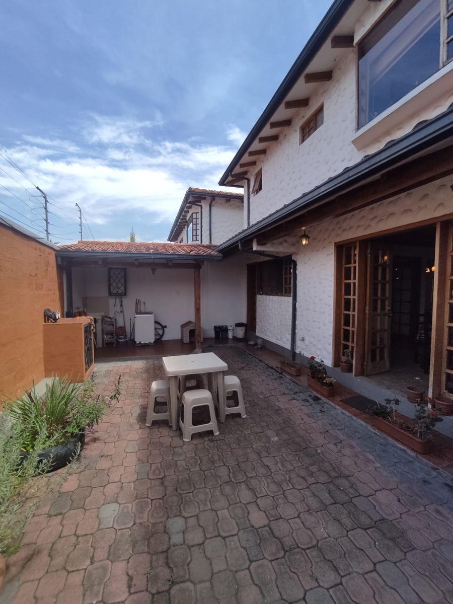 Venta Casa Tipo Hacienda en Playa Chica | Valle de Los Chillos | Cerca San Luis Shopping — imagen 6