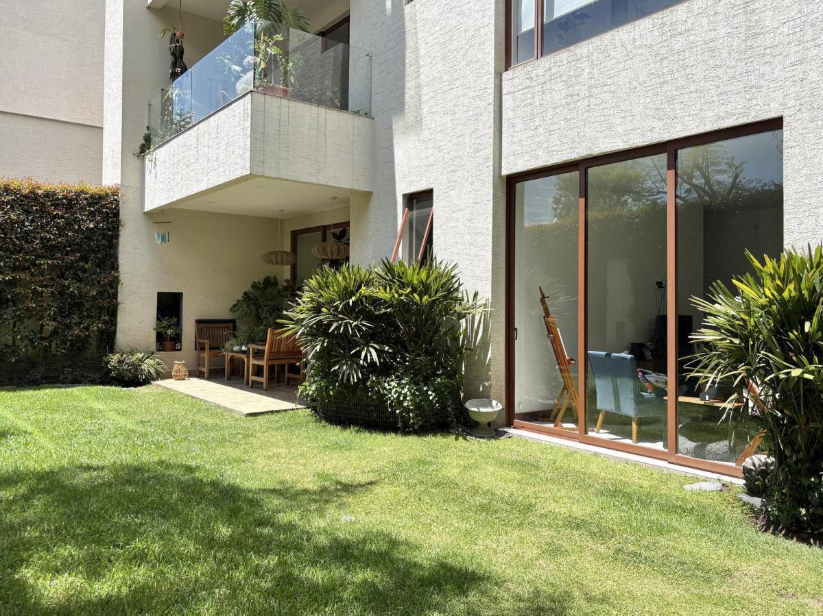 Departamento con Patio de Venta Dentro de San Patricio en Cumbayá — imagen 9