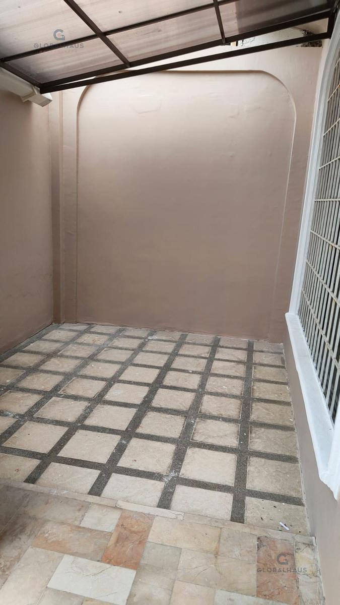 Venta Casa con Suite Independiente Oportunidad en Urdenor 1, Guayaquil Norte 4 Dorm.. J. C. Guayas — imagen 5
