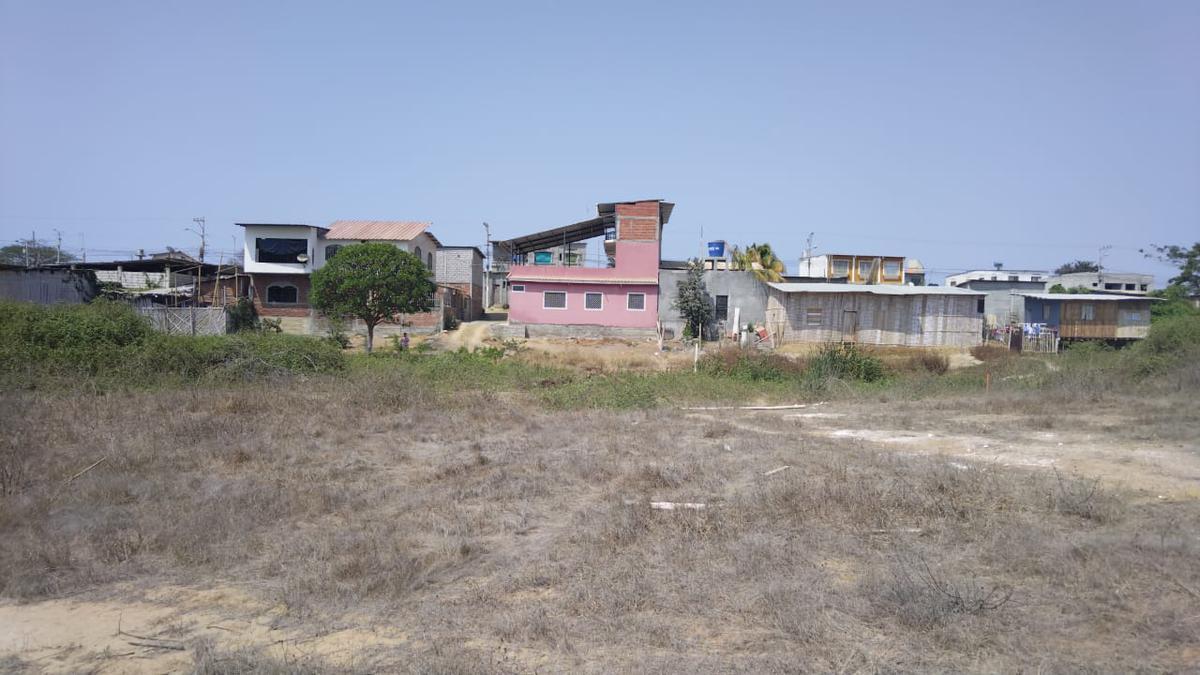 En Villamil Playas, Vendo Solar de 1240 m², Guayas — imagen 5