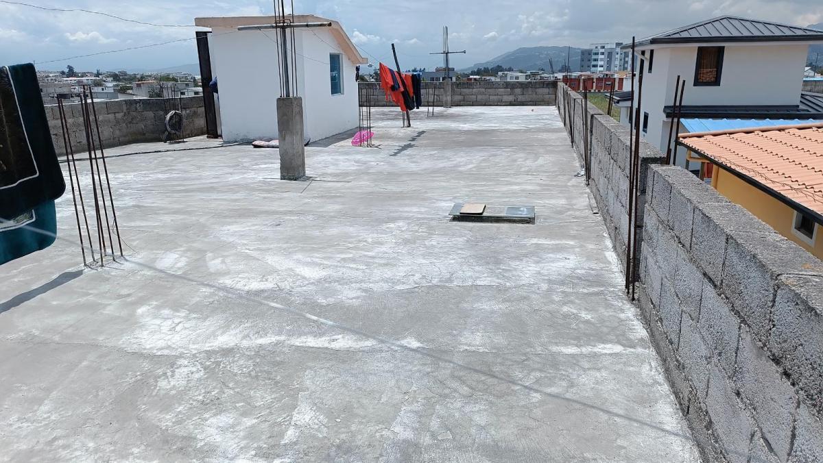 Calderón - Marianitas, Terreno 5.000 m² con Casa 310 m² — imagen 7