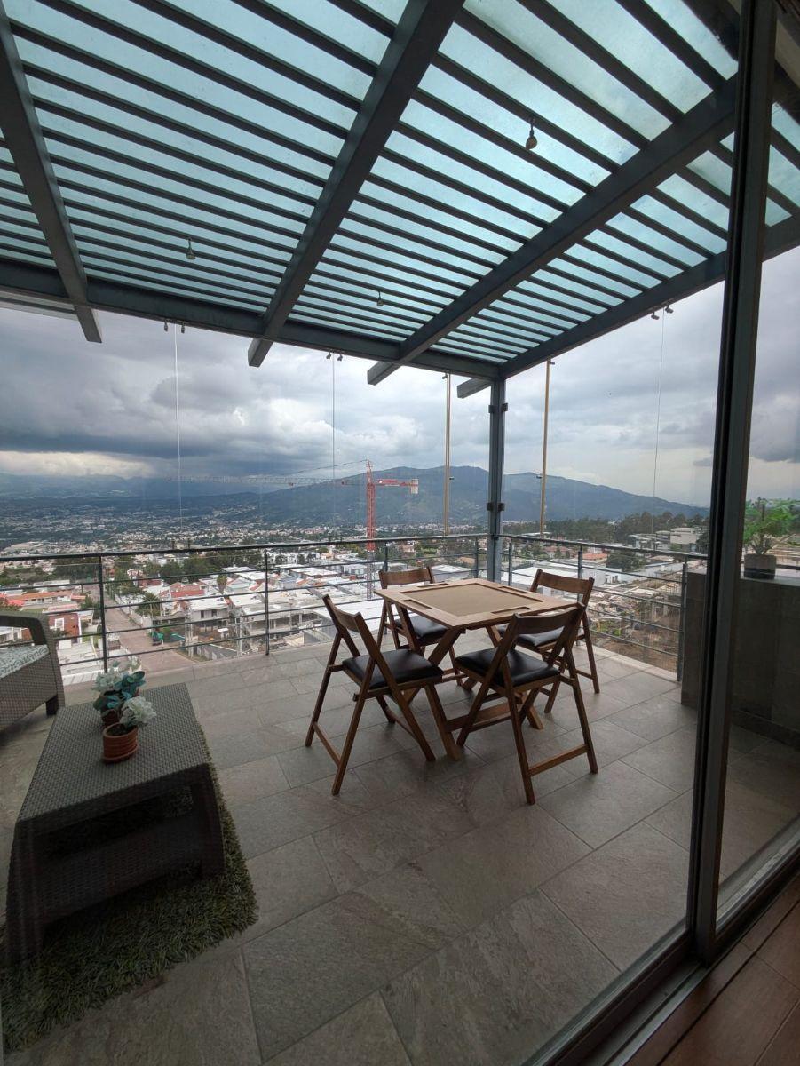 Hermoso Departamento de Venta en San Juan de Cumbaya — imagen 10