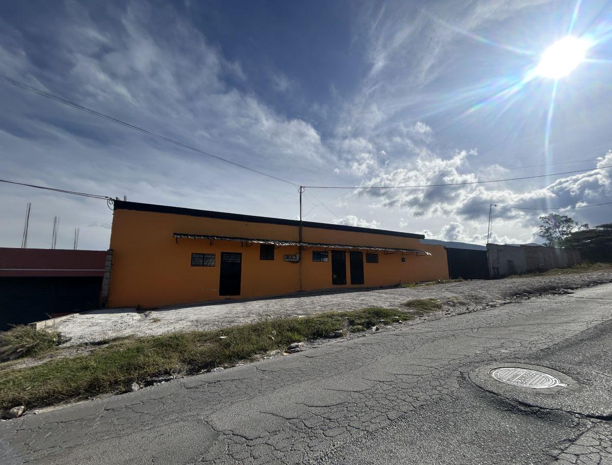 Terreno de 2944 m² en Venta en Calle Principal con Uso Comercial en San Antonio - Mitad del Mundo — imagen 10