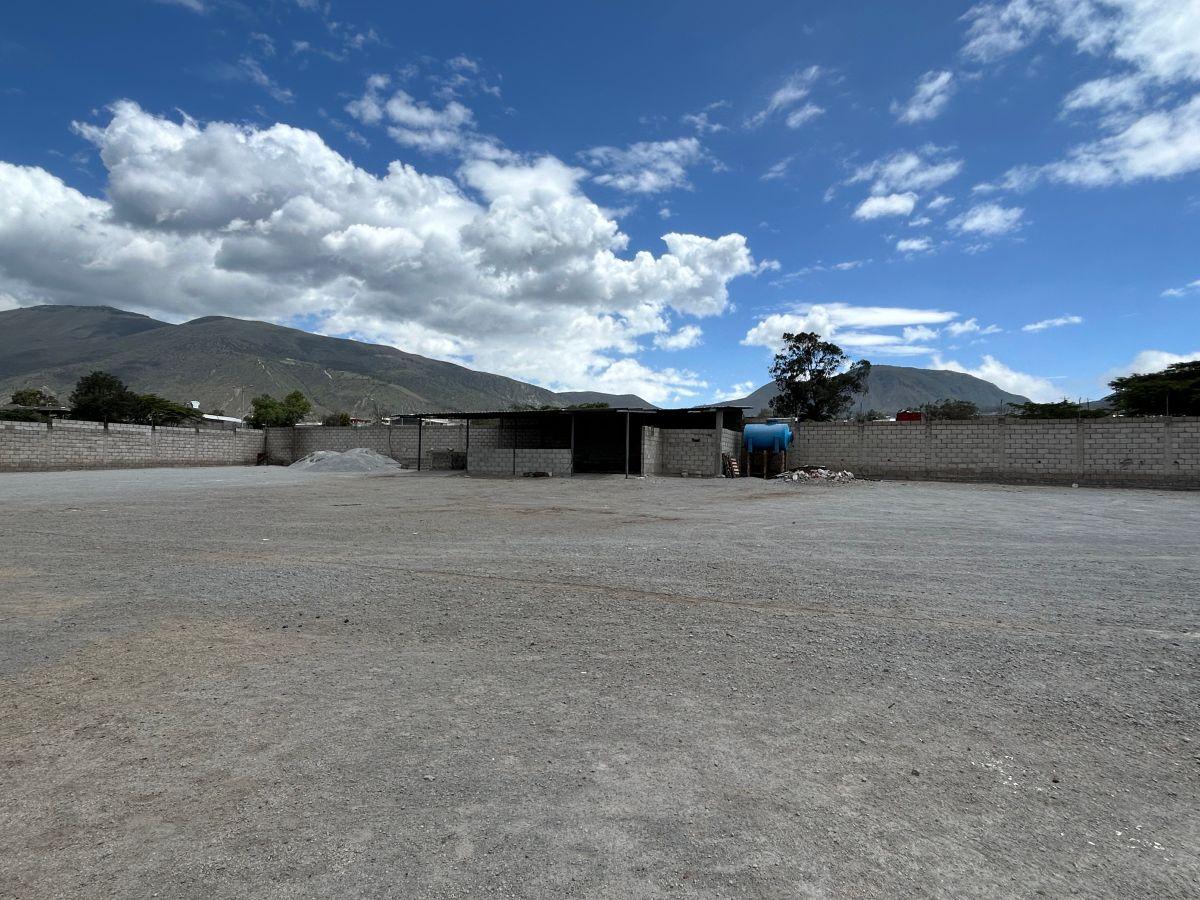 Terreno de 2944 m² en Venta en Calle Principal con Uso Comercial en San Antonio - Mitad del Mundo — imagen 5
