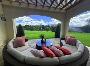 Preciosa Casa Mediterránea Moderna de Venta/arriendo en El Club Arrayanes Puembo! — imagen 5