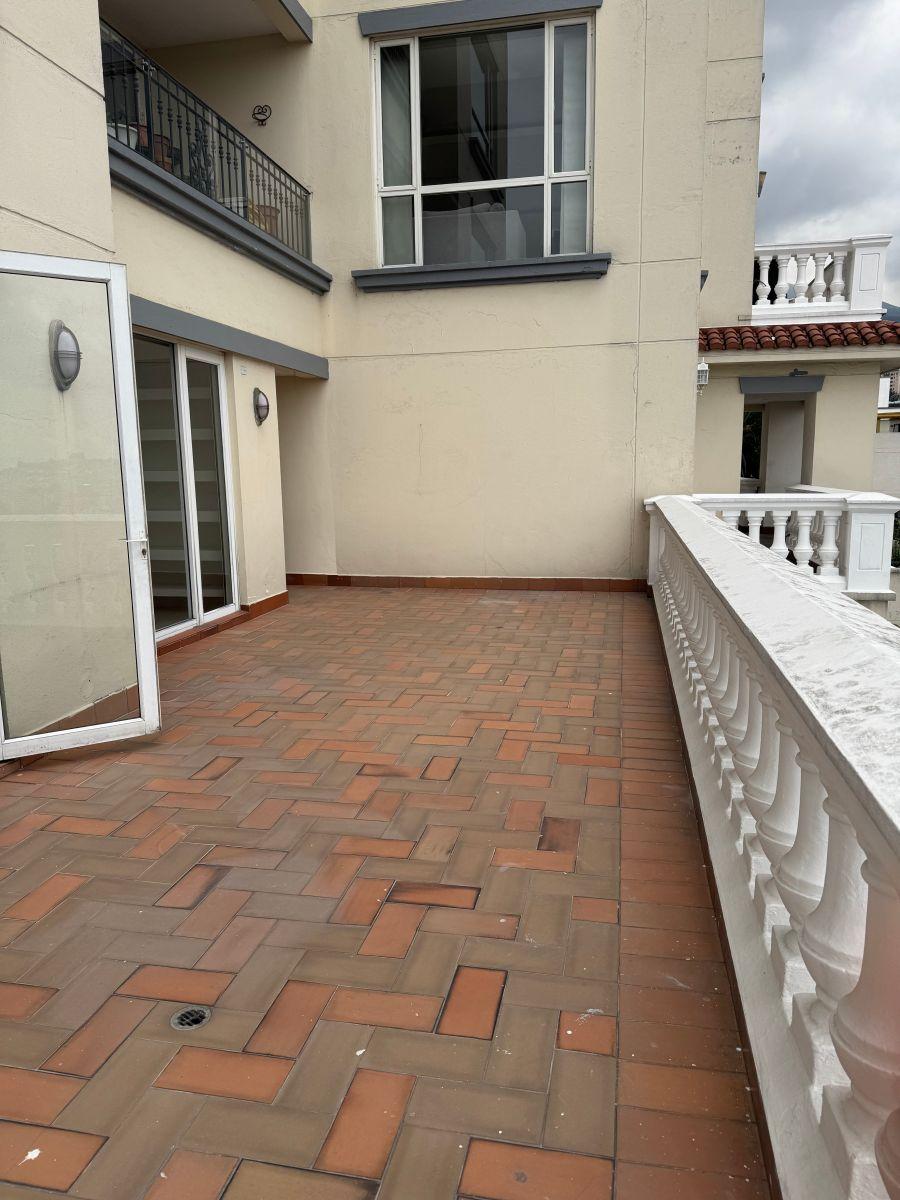 Departamento 2 Habitaciones de 313 m² en Venta en Quito Tenis — imagen 9