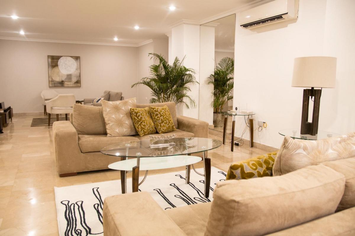 Venta Departamento - 4 Dorm. - 3 Garajes - Airbnb - Lomas de Urdesa (W. L), Guayas — imagen 10