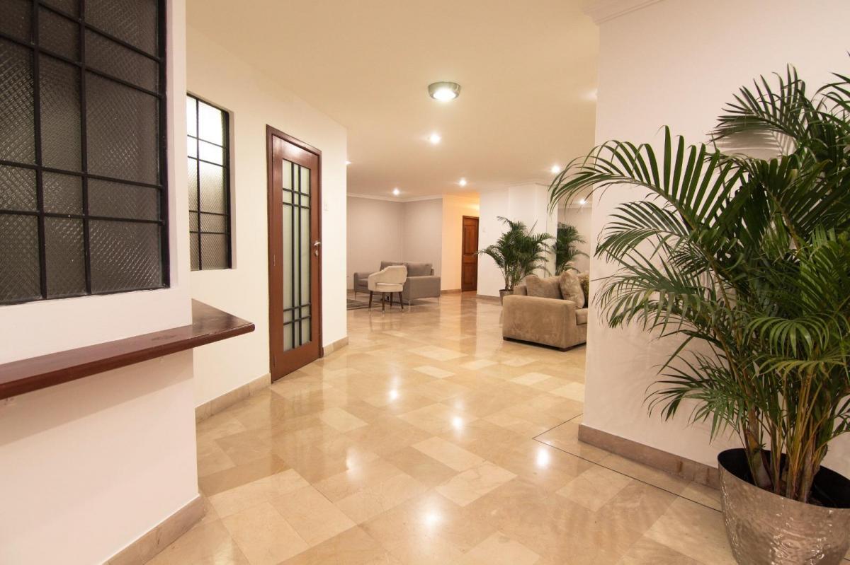 Venta Departamento - 4 Dorm. - 3 Garajes - Airbnb - Lomas de Urdesa (W. L), Guayas — imagen 9