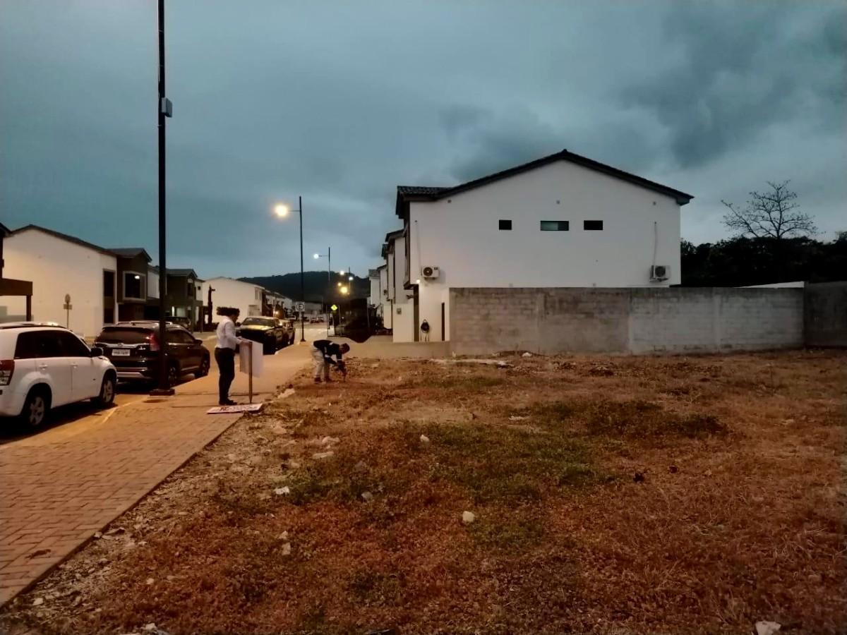 Terreno en Venta en Via a La Costa 209 m Urb Costalmar 2 Estf, Guayas — imagen 7
