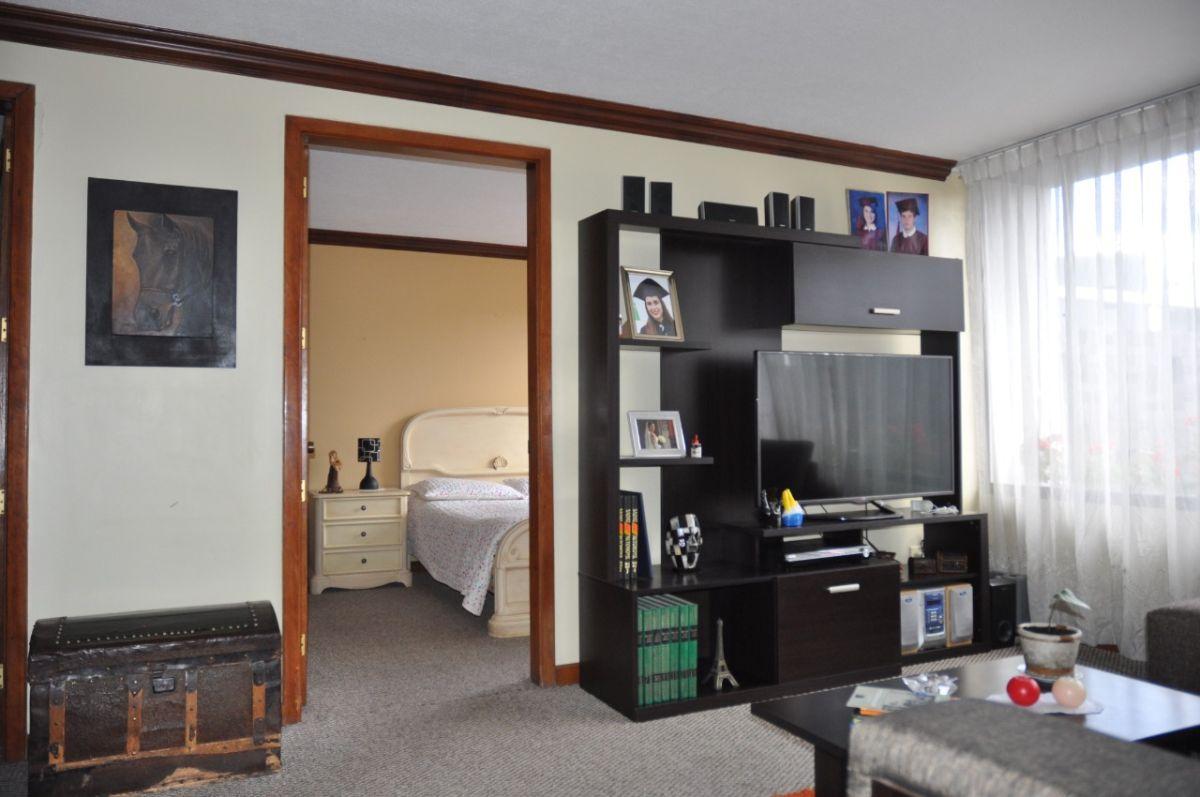 Vendo Departamento Cerca de Centros Comerciales, Colegios, Bancos, Sector Quito Tenis — imagen 7