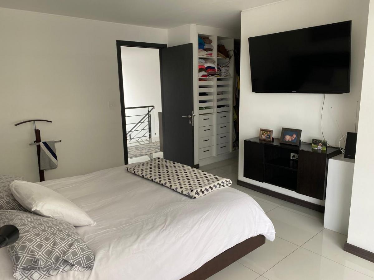 Loft de Venta Ubicado en El Sector de Auqui Chico, 2 Cuartos, Ideal Ubicación — imagen 7