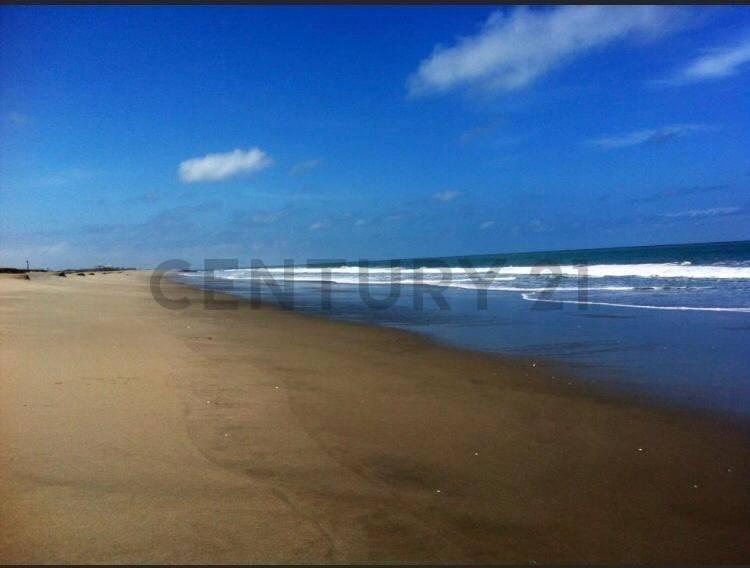Venta Terreno en Playas Al Pie del Mar con Obra Gris en Construccion, Guayas — imagen 6