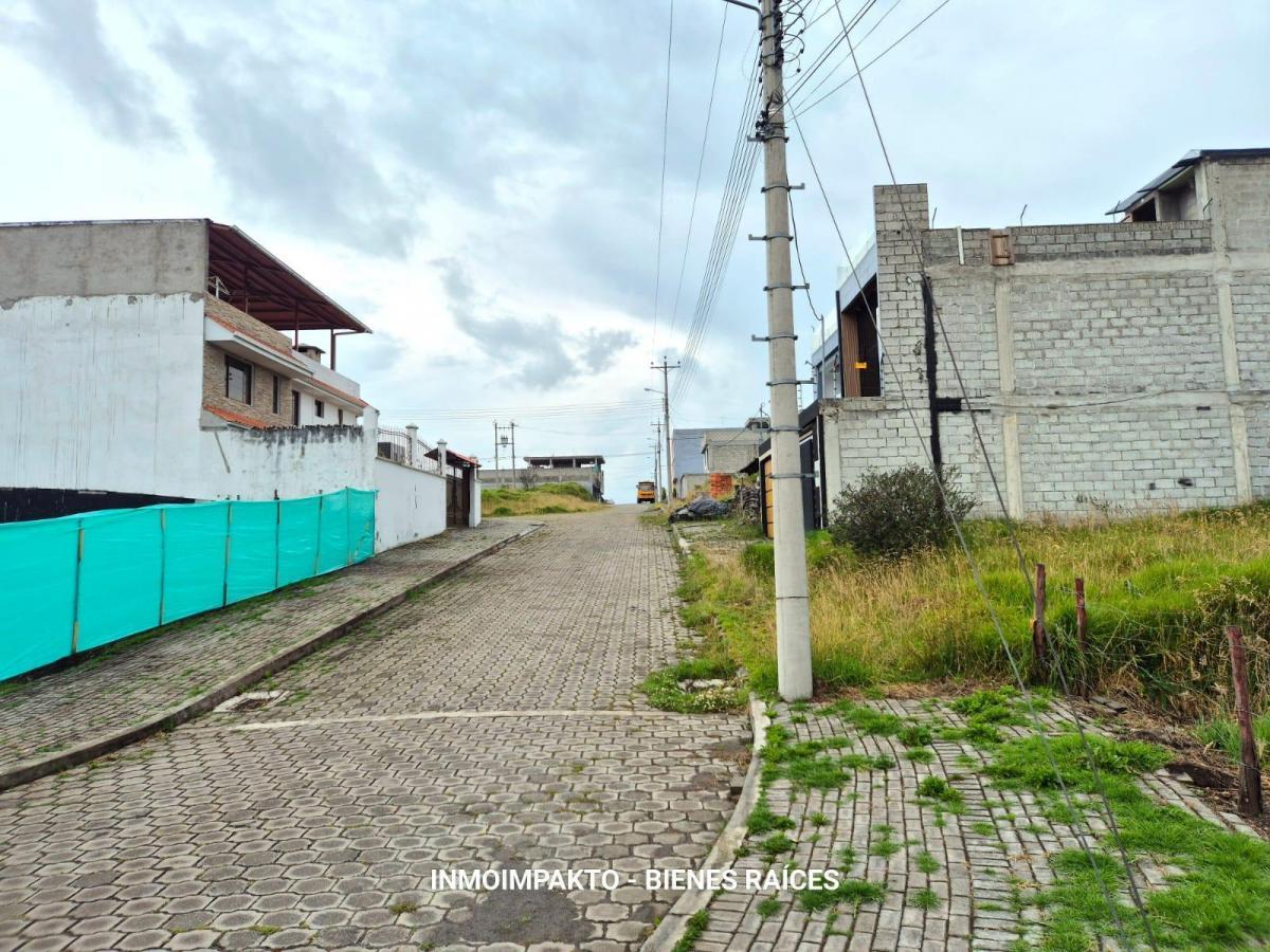 Terreno en Venta Av Simón Bolívar Sur de Quito — imagen 2
