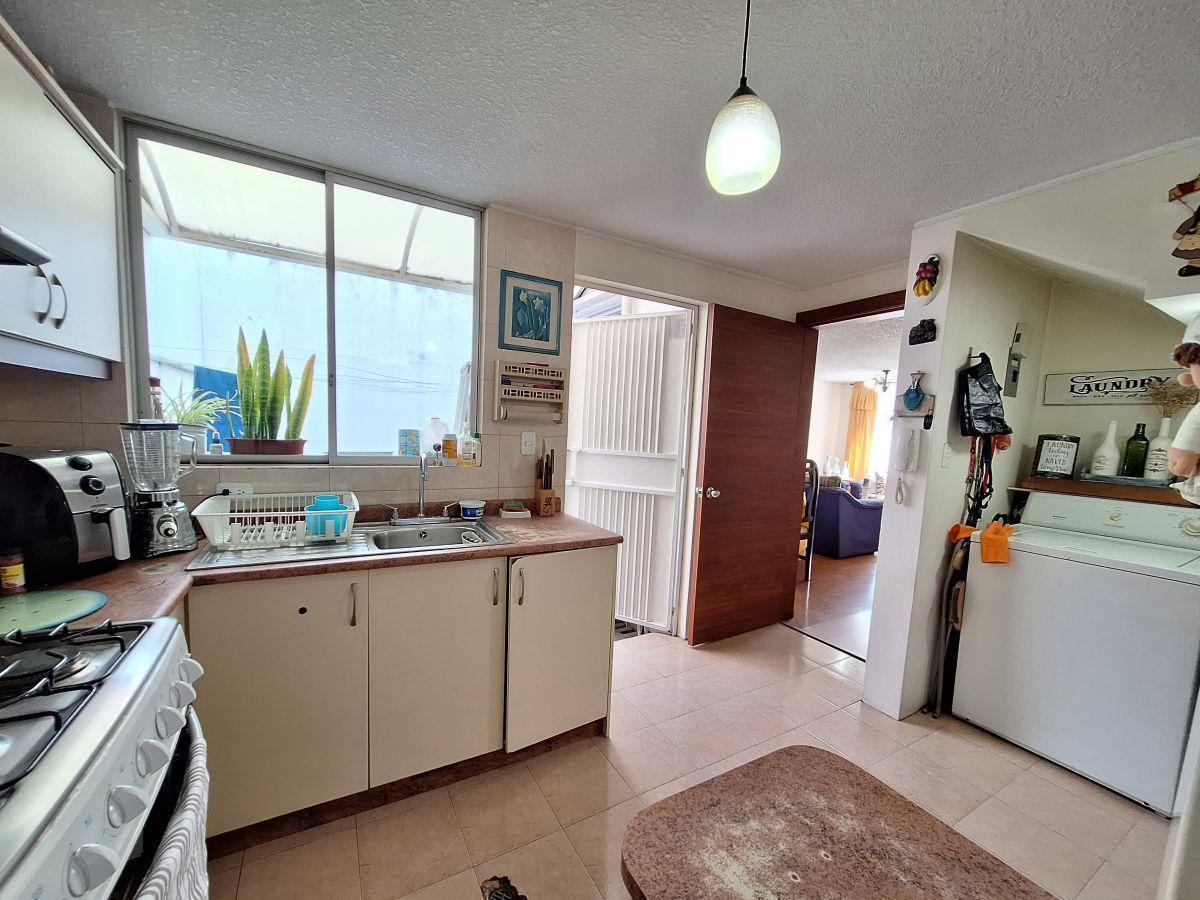 Casa de 135 m², 4 Habitaciones, Dos Parqueaderos y Terraza, en Venta en Llano Grande — imagen 4