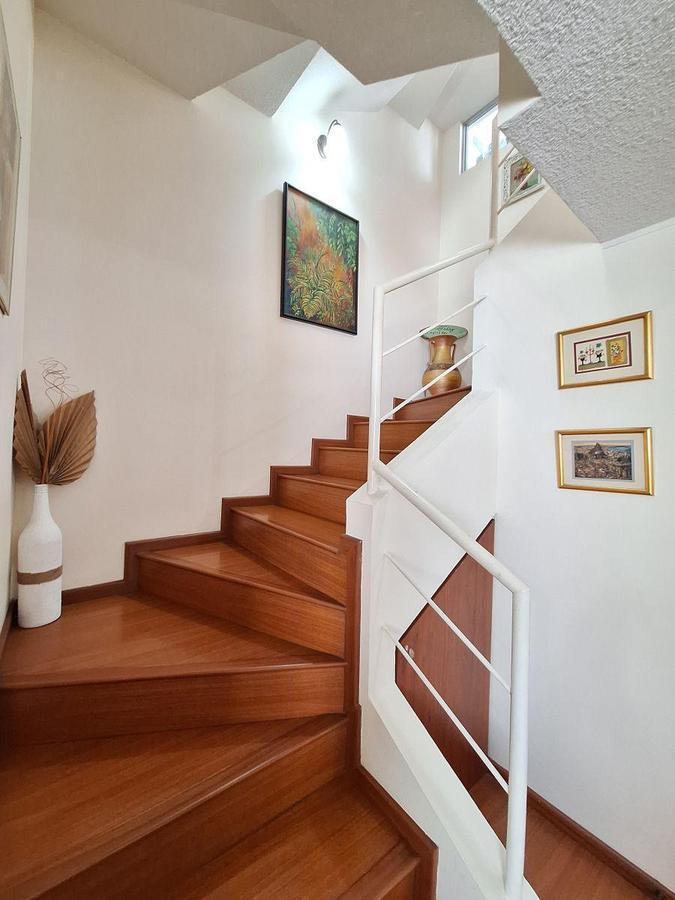 Casa de 135 m², 4 Habitaciones, Dos Parqueaderos y Terraza, en Venta en Llano Grande — imagen 2