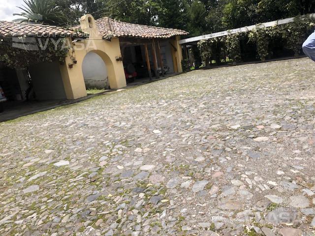Sangolquí - Sector El Colibrí, Mega Lote de Venta 23.421 m² — imagen 2
