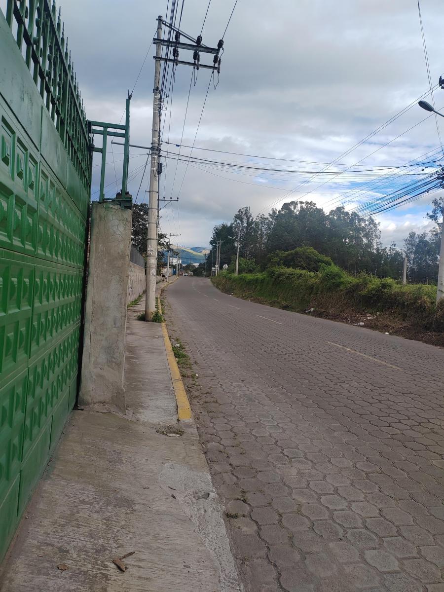 Vendo Propiedad en Chaupimolino Vía Principal Qué Conecta a Puembo — imagen 7