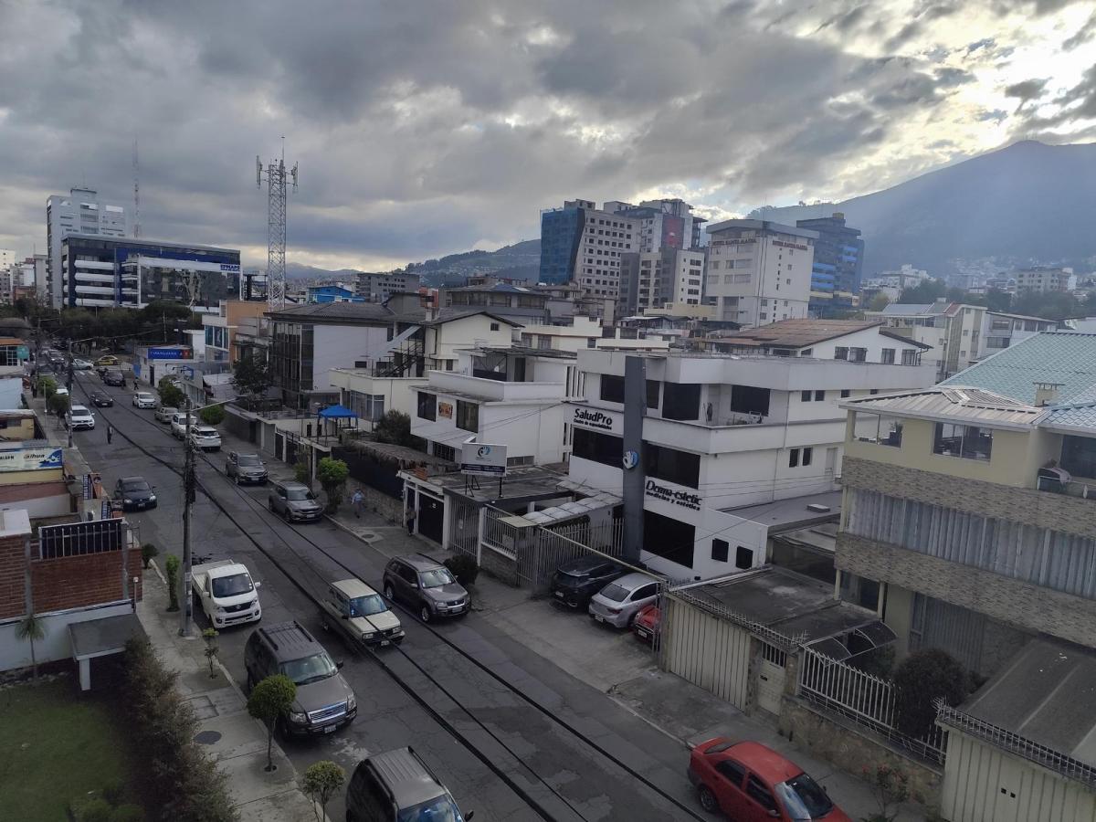 Venta de Casa, Sector La Carolina. Edificabilidad 16 Pisos Ideal Para Constructora — imagen 3