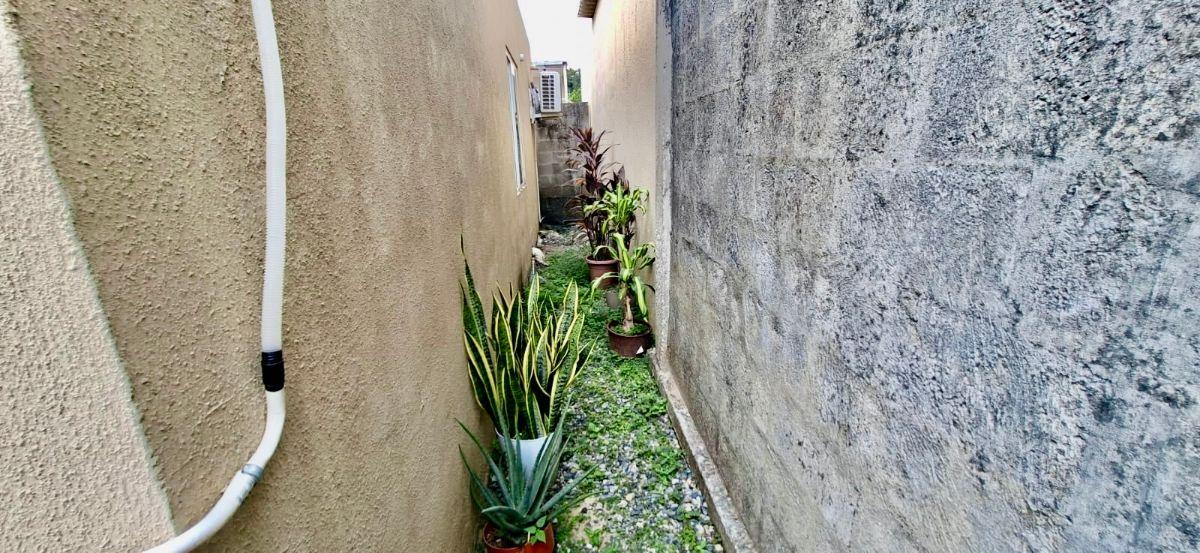 Venta de Casa Oportunidad Una Planta en Villas del Rey, Guayas — imagen 4